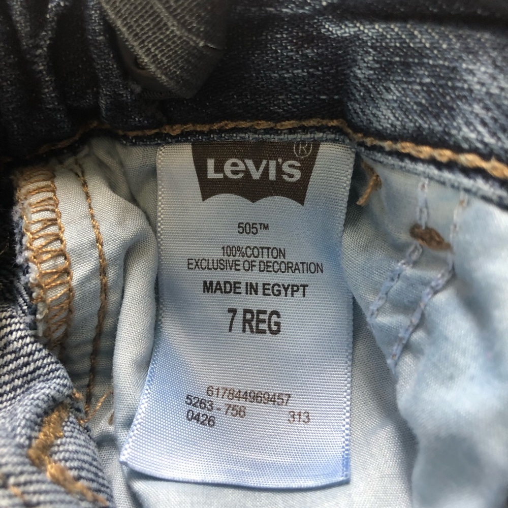Boy’s Levi’s 505 Regular Jeans - Picture 9 of 16